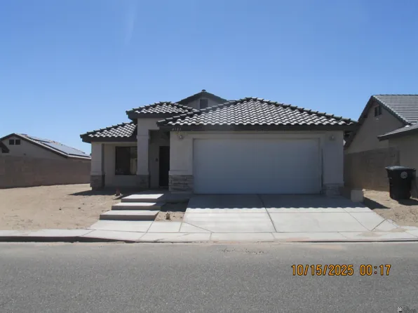 4183 E San Pedro St, San Luis, AZ 85336