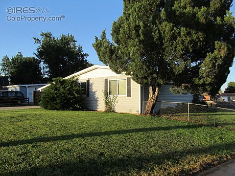 2nd image of 2656 23rd Ave