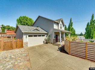 2327 Maplewood Dr S, Salem, OR 97306