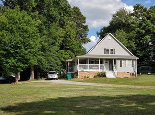 885 Lindsey Bridge Rd, Madison, NC 27025