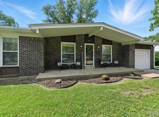 542 White Birch Way, Hazelwood, MO 63042