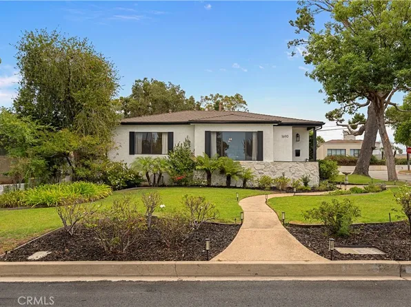 1690 266th St, Harbor City, CA 90710