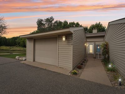 3010 Lisbon Ave N, Lake Elmo, MN, 55042