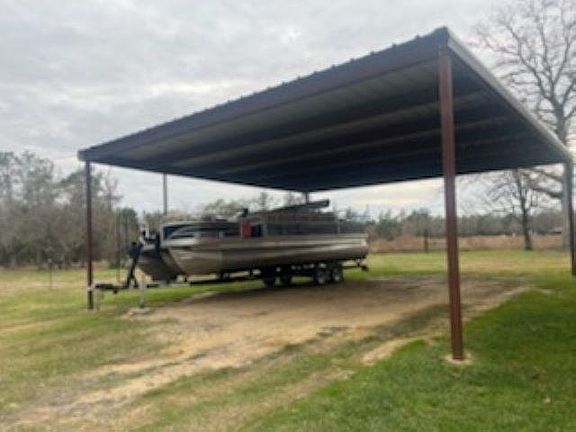 3rd image of 1241 County Road 594