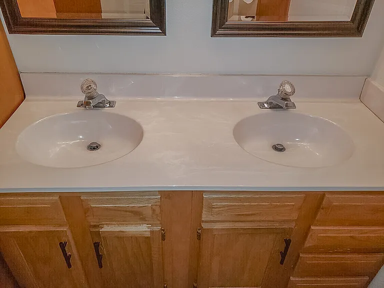 113 W Parkview St #B — Photo 14