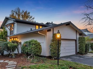 2426 Sharon Oaks Dr, Menlo Park, CA