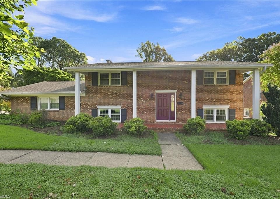1st image of 1119 Briarcliff Rd