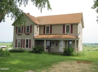 13436 W Galena Rd, Lena, IL 61048