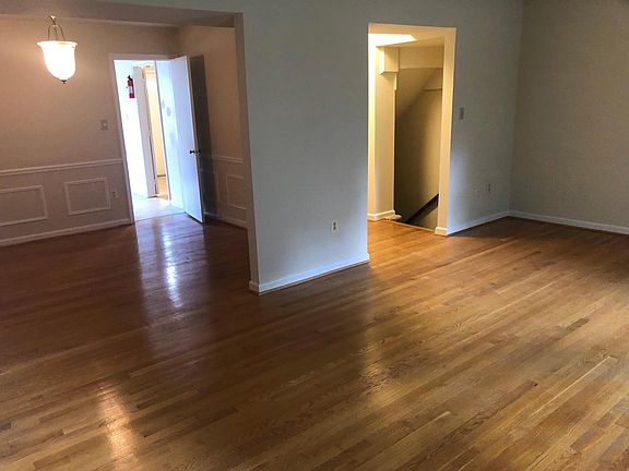 4th image of 7422 Eldorado St