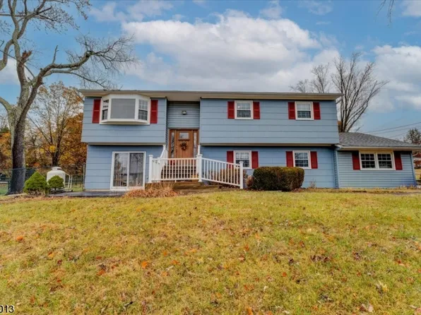 15 Ridge Rd, Frenchtown Boro, NJ 08825