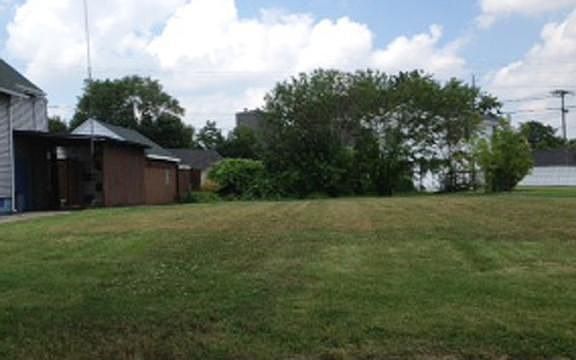 1st image of 1116 E Main St