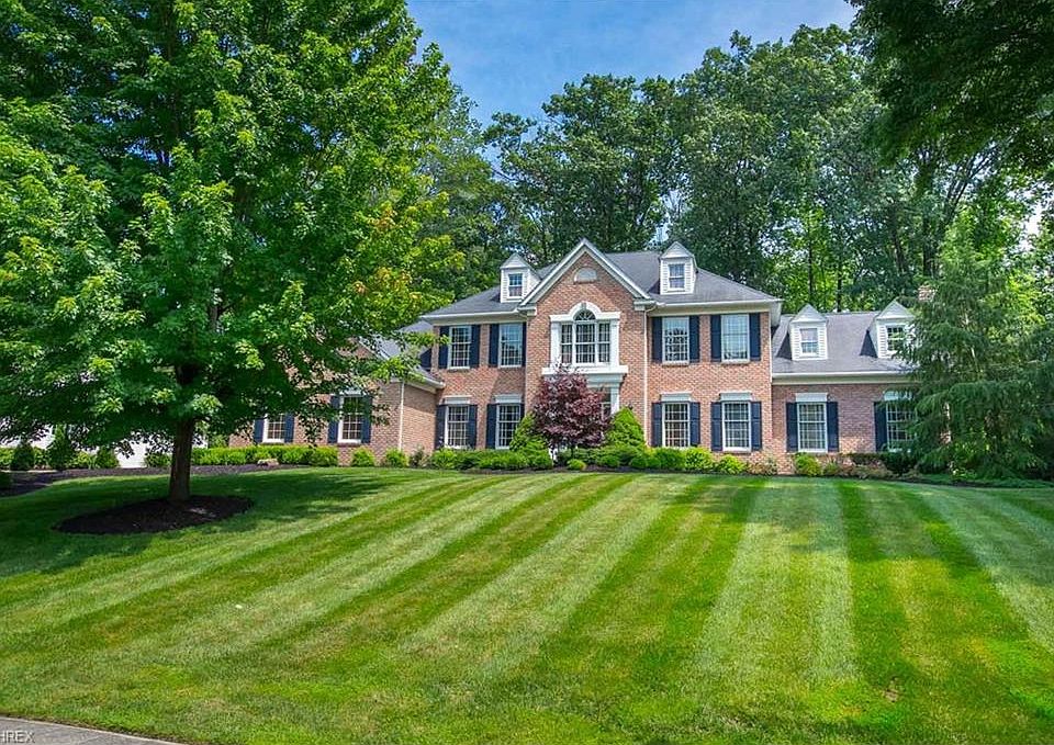 1st image of 675 S Sussex Ct