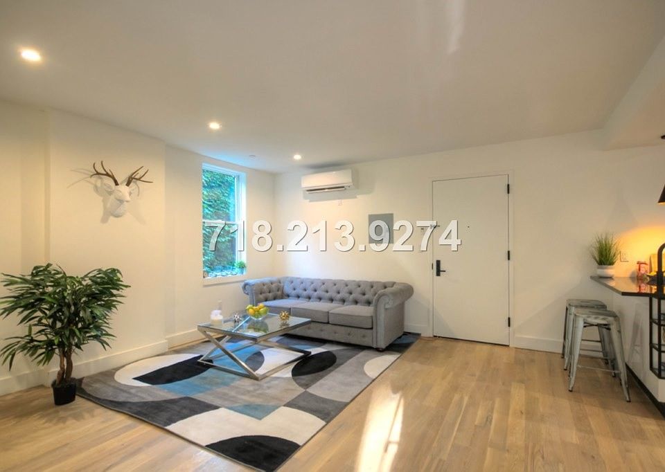 1st image of 10 Lexington Ave #203B