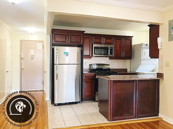4th image of 15311 88th Ave #27-1E