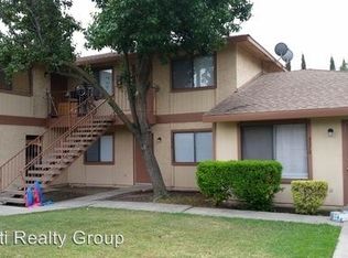 3376 R St, Merced, CA 95348
