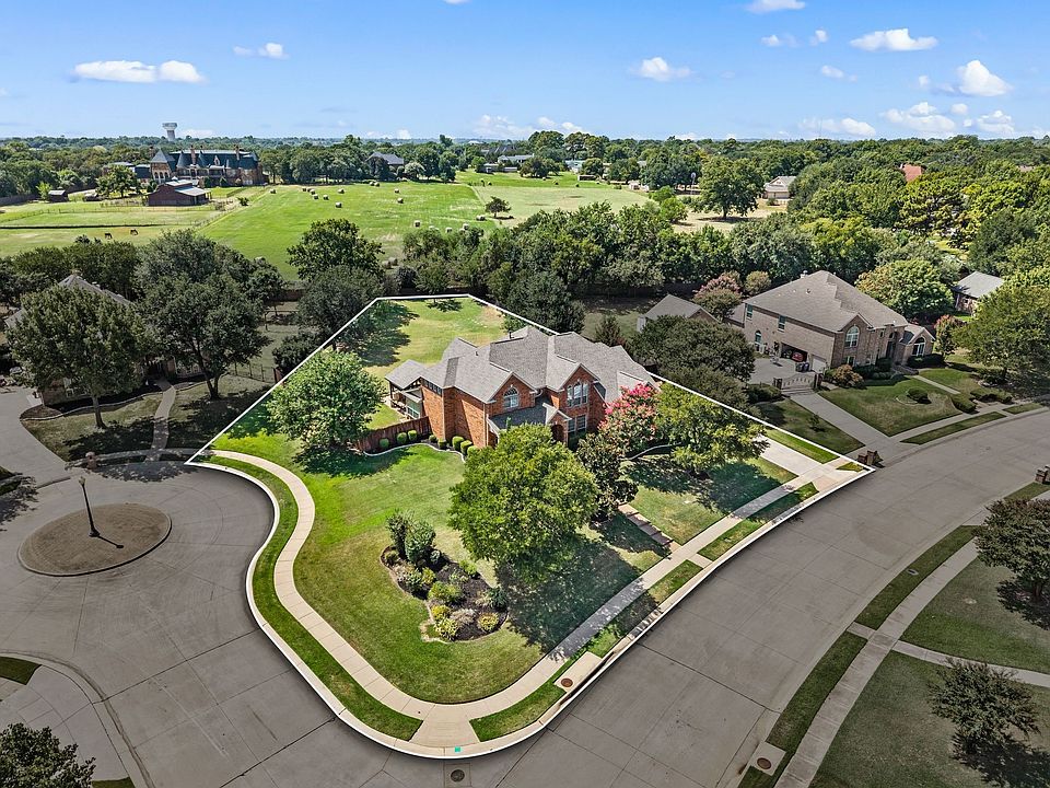 1st image of 6609 Sapphire Cir S