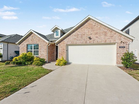 3rd image of 1604 Open Range Dr