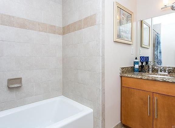 2nd image of 9 N 25th St APT 12