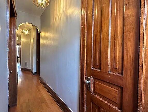 3rd image of 3652 Shenandoah Ave Floor 1