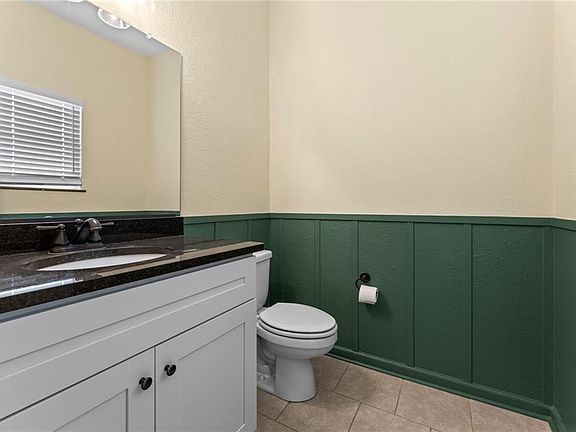 3rd image of 1250 Hosier Rd