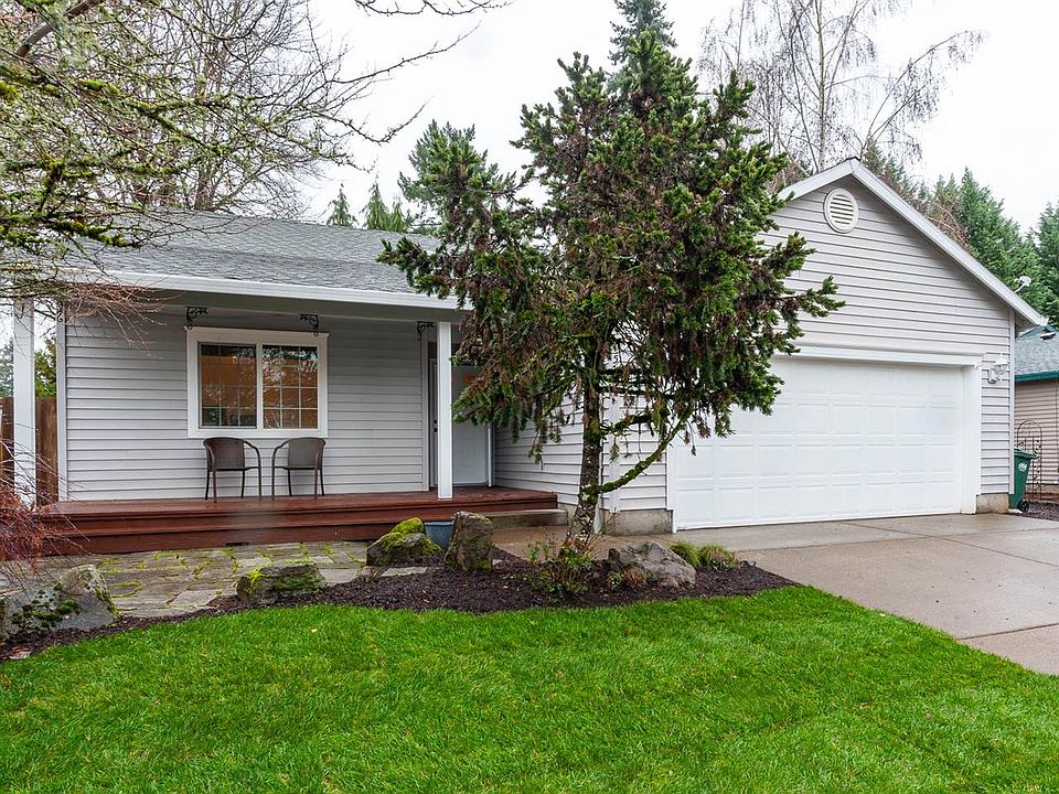 1st image of 157 NW Cody Ct