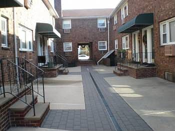 2nd image of 517-523 Franklin Ave APT 4B