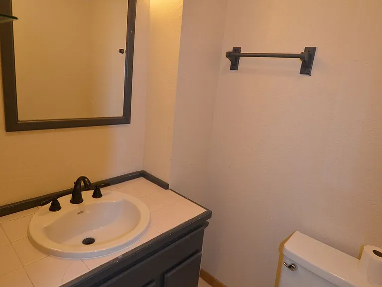 416 N Fuller Placer Rd — Photo 5