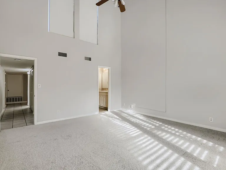 11 Casa Verde — Photo 16