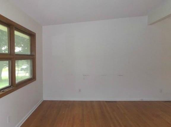 2nd image of 6535 Tauromee Ave