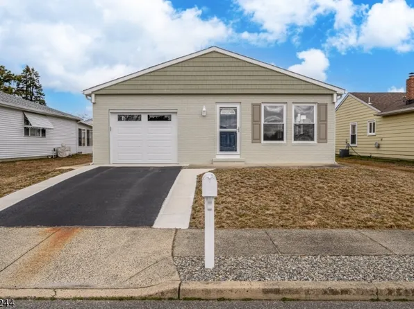 19 Purnell St, Berkeley Twp., NJ 08757