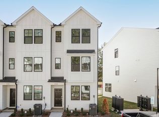 1522 Crescent Townes Way, Raleigh, NC 27604