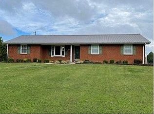 2640 Smith Ridge Rd, Campbellsville, KY 42718