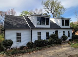 5900 Sharon Rd, Charlotte, NC 28210