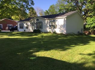 N3110 Violet Rd, Lake Geneva, WI 53147