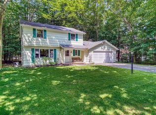 118 Lazy Trl, Penfield, NY 14526