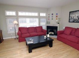 1661 W Cortez St, Chicago, IL 60622