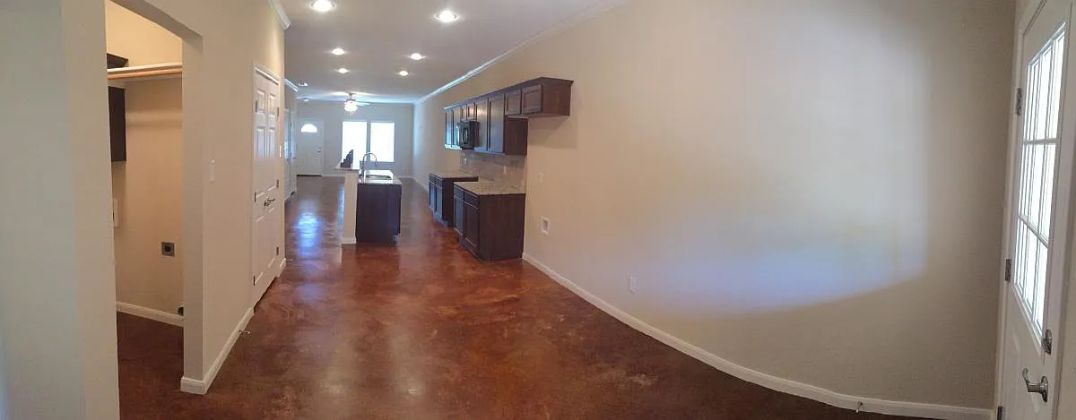 3 bed, 1470 sqft, $1,745 — Photo 4