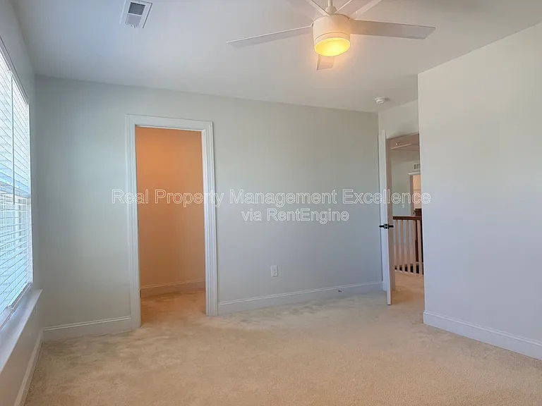 16 Clear Creek Cir — Photo 58