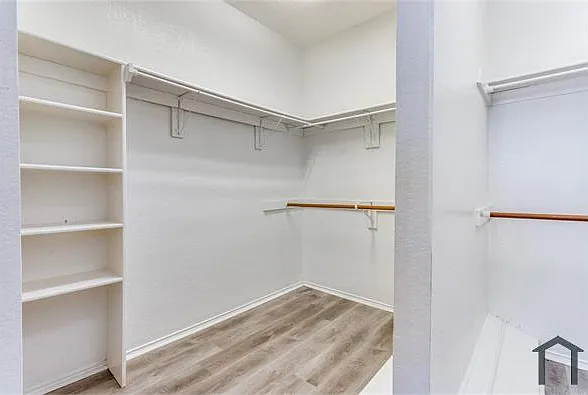 1618 Briargrove Dr — Photo 9