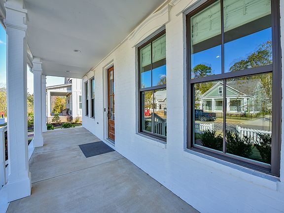 2nd image of 1575 Stillwater Cir
