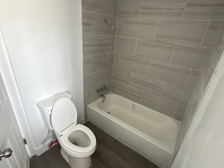 671 Virginia Cir #D — Photo 8