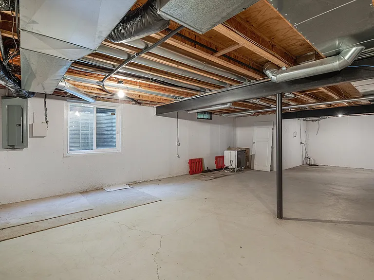 1341 Hollins Hall Ln — Photo 32
