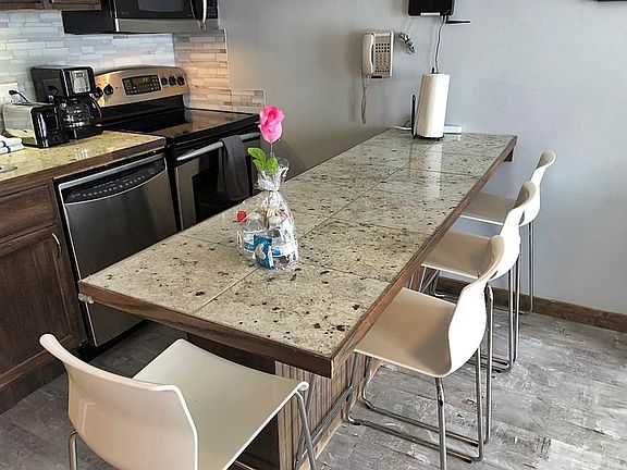 5th image of 75 Mountain Lodge Ln #130
