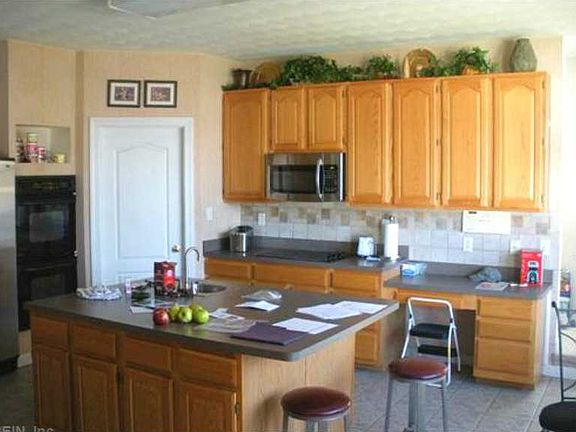 4th image of 4828 Oriole Dr
