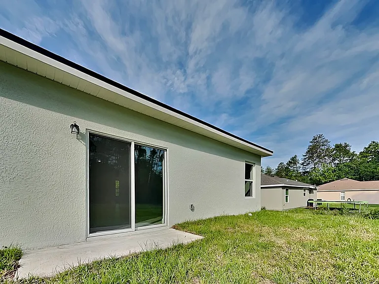 560 Marion Oaks Blvd — Photo 21