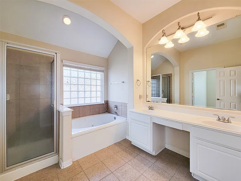 25219 Piney Heights Ln — Photo 28