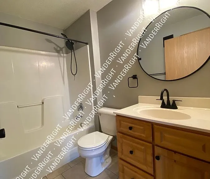 321 N 9th Ave #46 — Photo 8