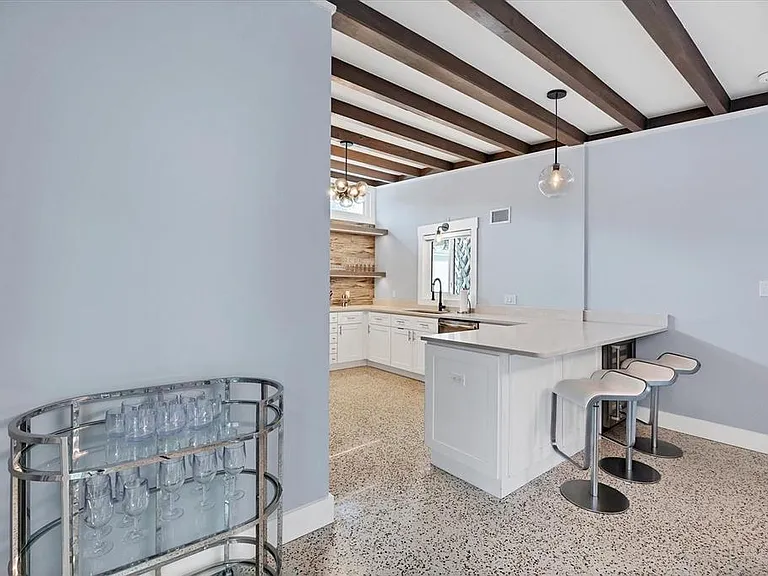 1116 Westway Dr — Photo 13