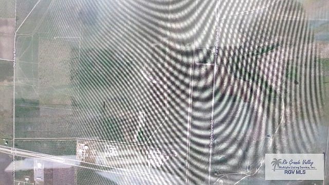 2nd image of 0 Fm