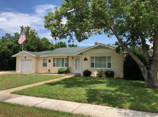 2323 Palmetto Rd, Mount Dora, FL 32757